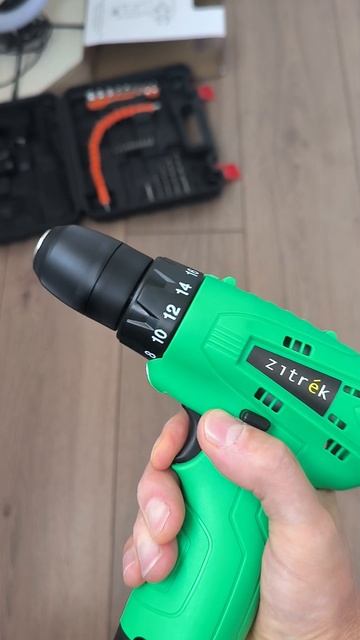Дрель аккумуляторная Zitrek Green 12 PRO