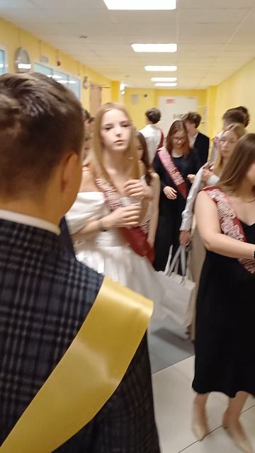 Выпускники школы Новое поколение