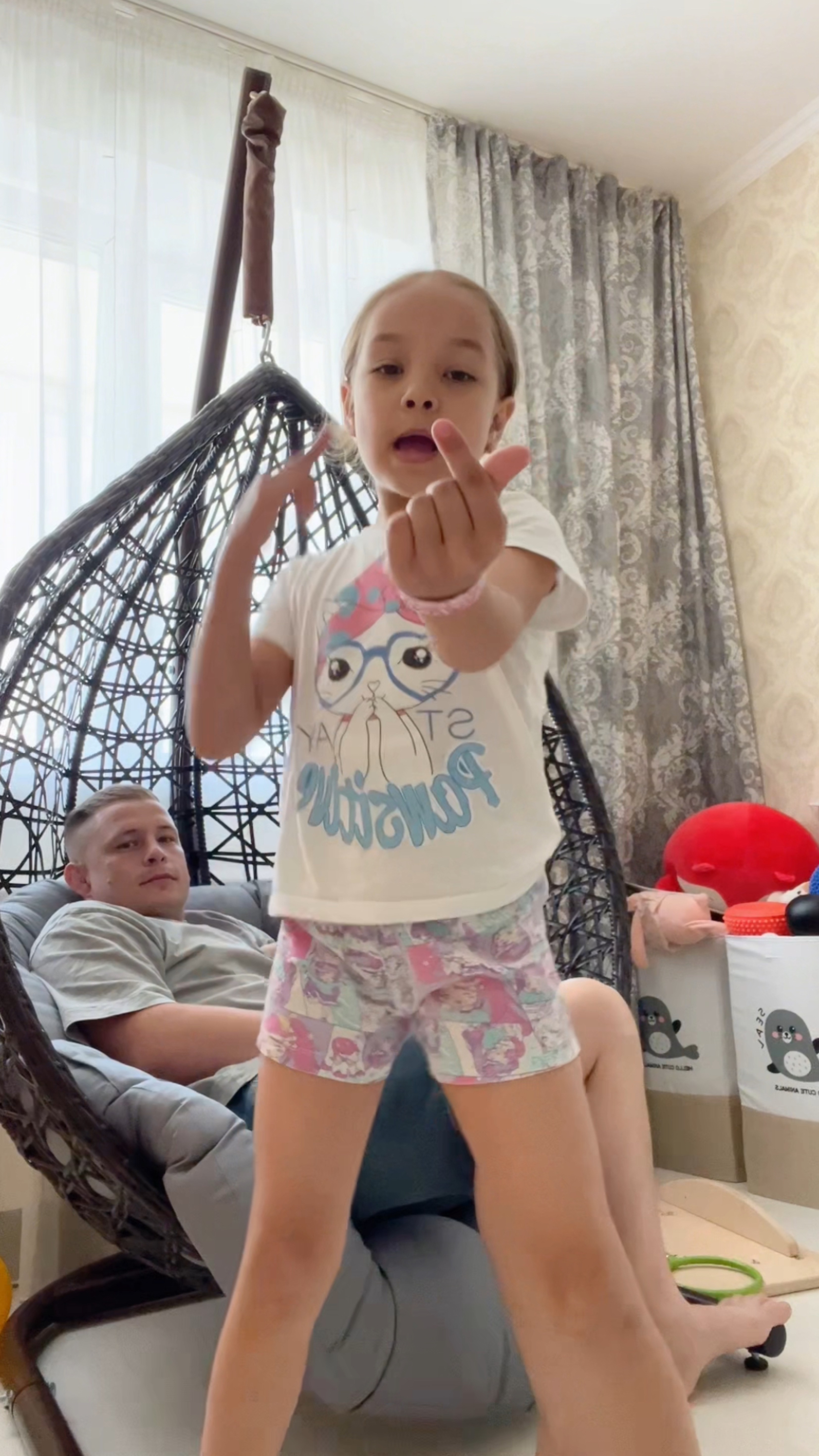Танец сигма бой от Милены😜