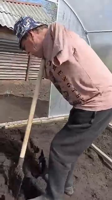 Анатолий без рук
