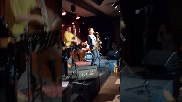 джем в джаз клубе ЭССЭ (07.10.25) Севастьянов Дима,  Сунцов Кеша...