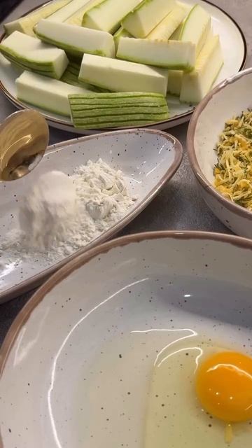 Подпишись чтобы не потерять!! 🥒 Хрустящая кабачковая закуска