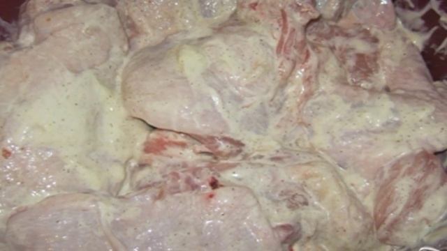 Курица в духовке с сыром и майонезом