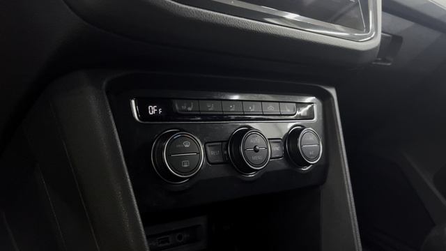 Volkswagen Tiguan XW8ZZZ5NZLG012311