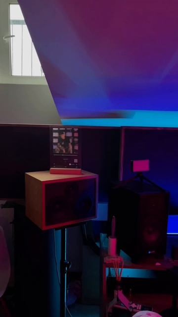 Показываю, как рождаются ваши любимые треки 🔥

#новаямузыка #newmusic #studio #лайфстайл #музыка