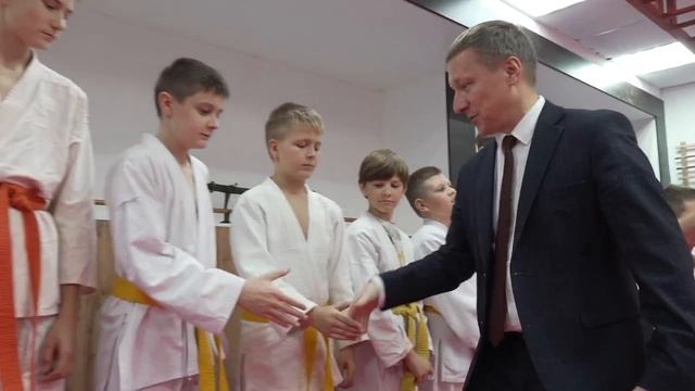 Юные борцы Златоуста рвутся к мировому пьедесталу