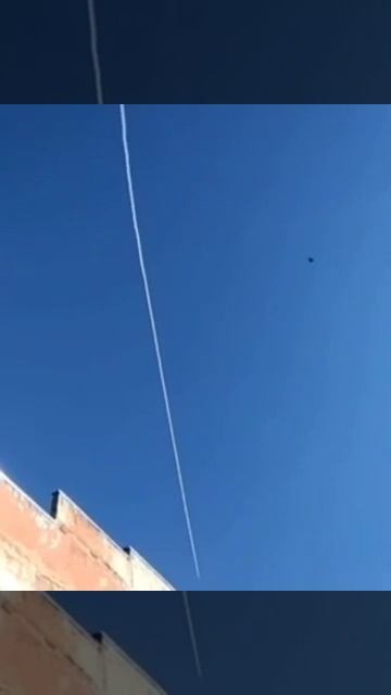 На видео пример перехода самолёта на сверхзвук