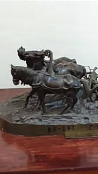 Бронзовая скульптура 