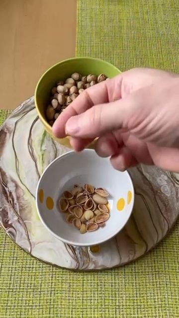 How To Peel Pistachios