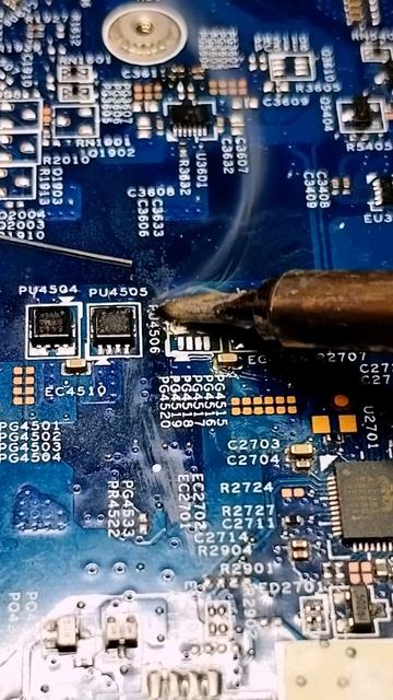 Пайка мосфета/MOSFET Replacement  #repair  #soldering #electronics #laptop