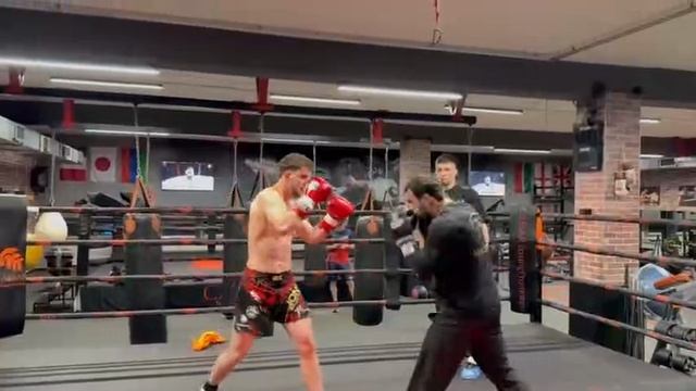💥Шовхал Чурчаев провел дружеский спарринг с Шамилем Галимовым!