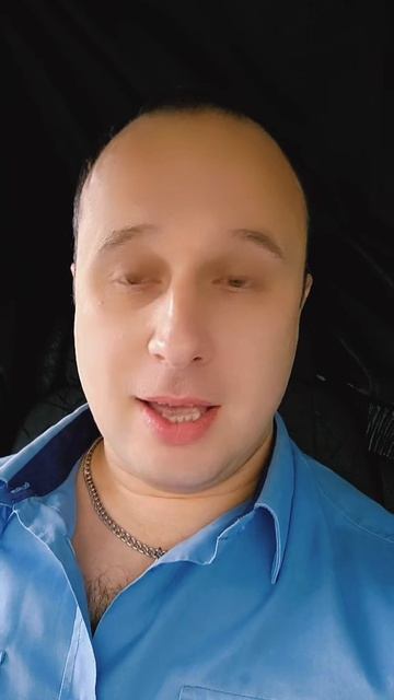  Зарплата на руках  и словно тает не успев согреть ладонь.