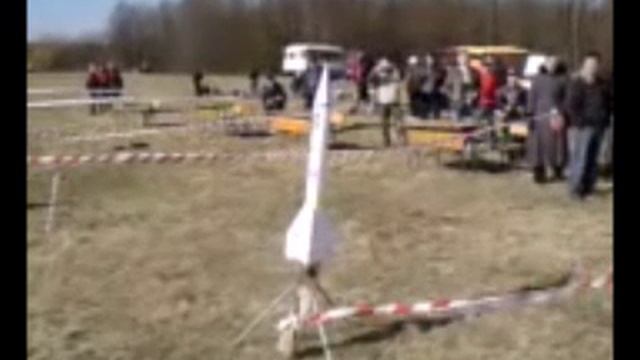 Мах на солнце, бах об землю.