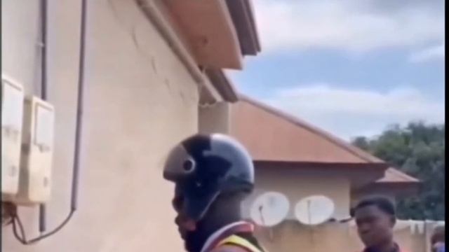 И по моЩЩному разряду😁
