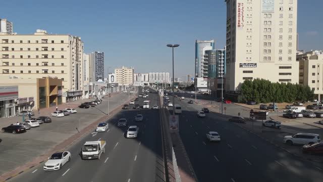 Лучший отдых в Эмиратах. Красивые отели и, конечно, мечети. Море, солнце, песочные пляжи.  Аджман