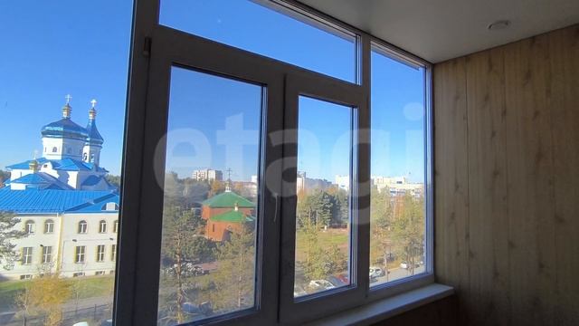 9563795  Крылова 20