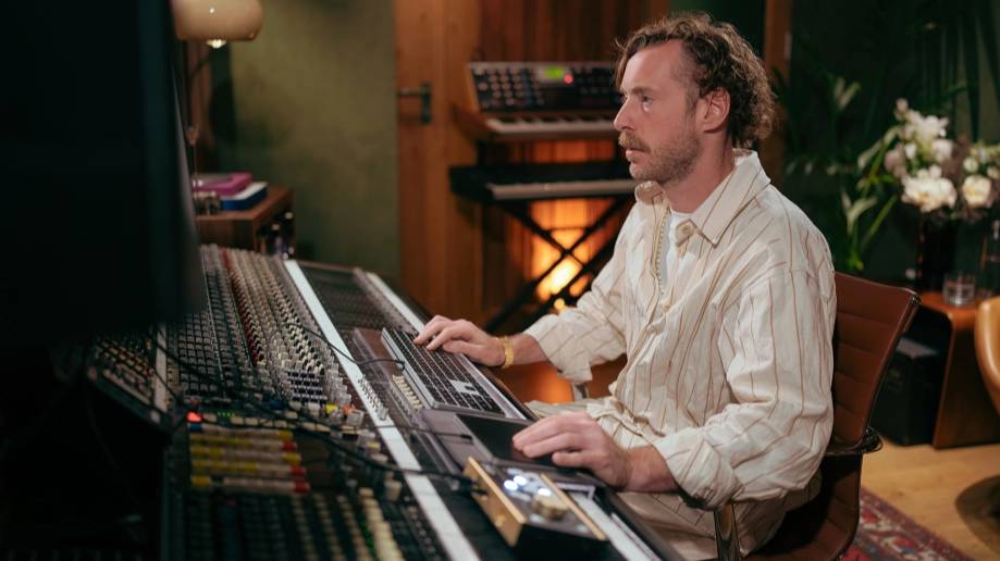 04. Mixing, Drums, Bass And Horns