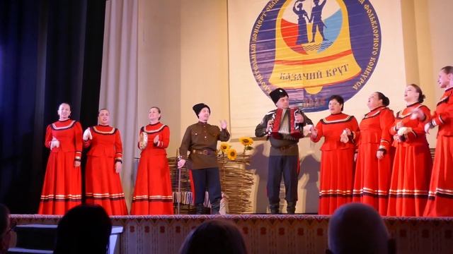 Народный Казанский казачий хор  ДК станицы Казанской Верхнедонской район
