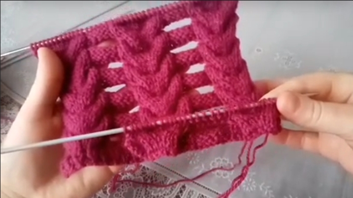 Красивый узор спицами