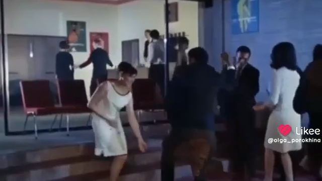 Танцуют все 🕺🕺🕺