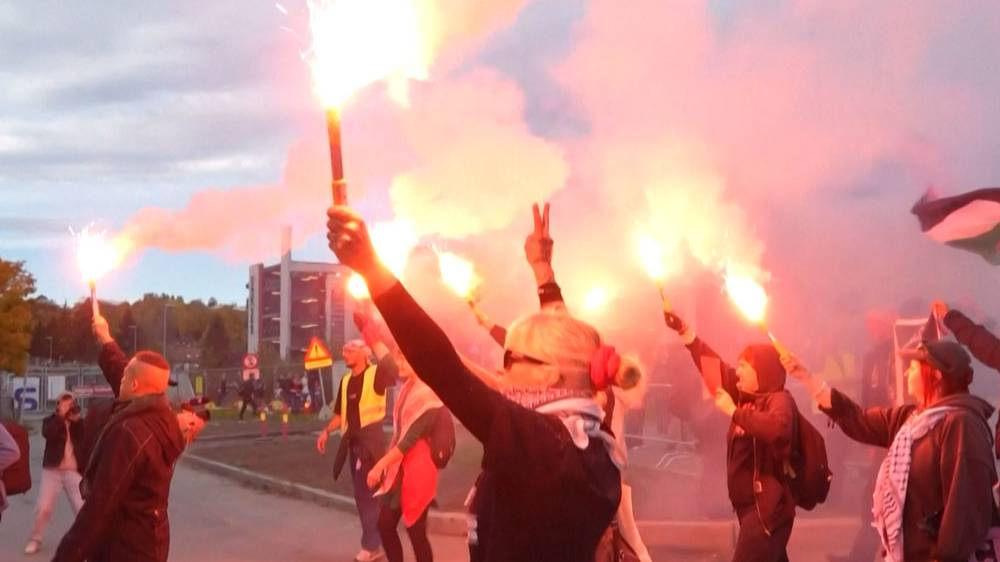 В Осло прошли протесты перед отборочным футбольным матчем между Норвегией и Израилем