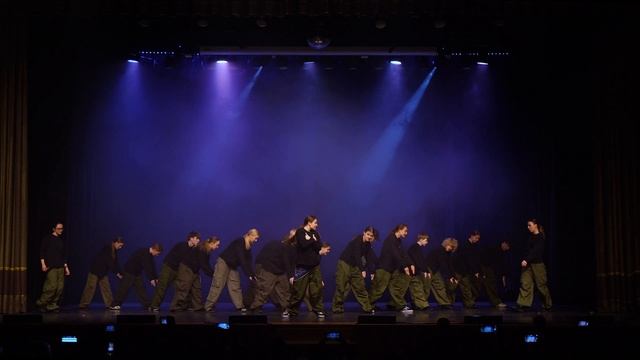 UJEN DANCE COMPANY