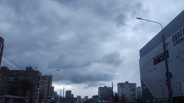 солнце  для вас 12 октября ночью будет дождь
