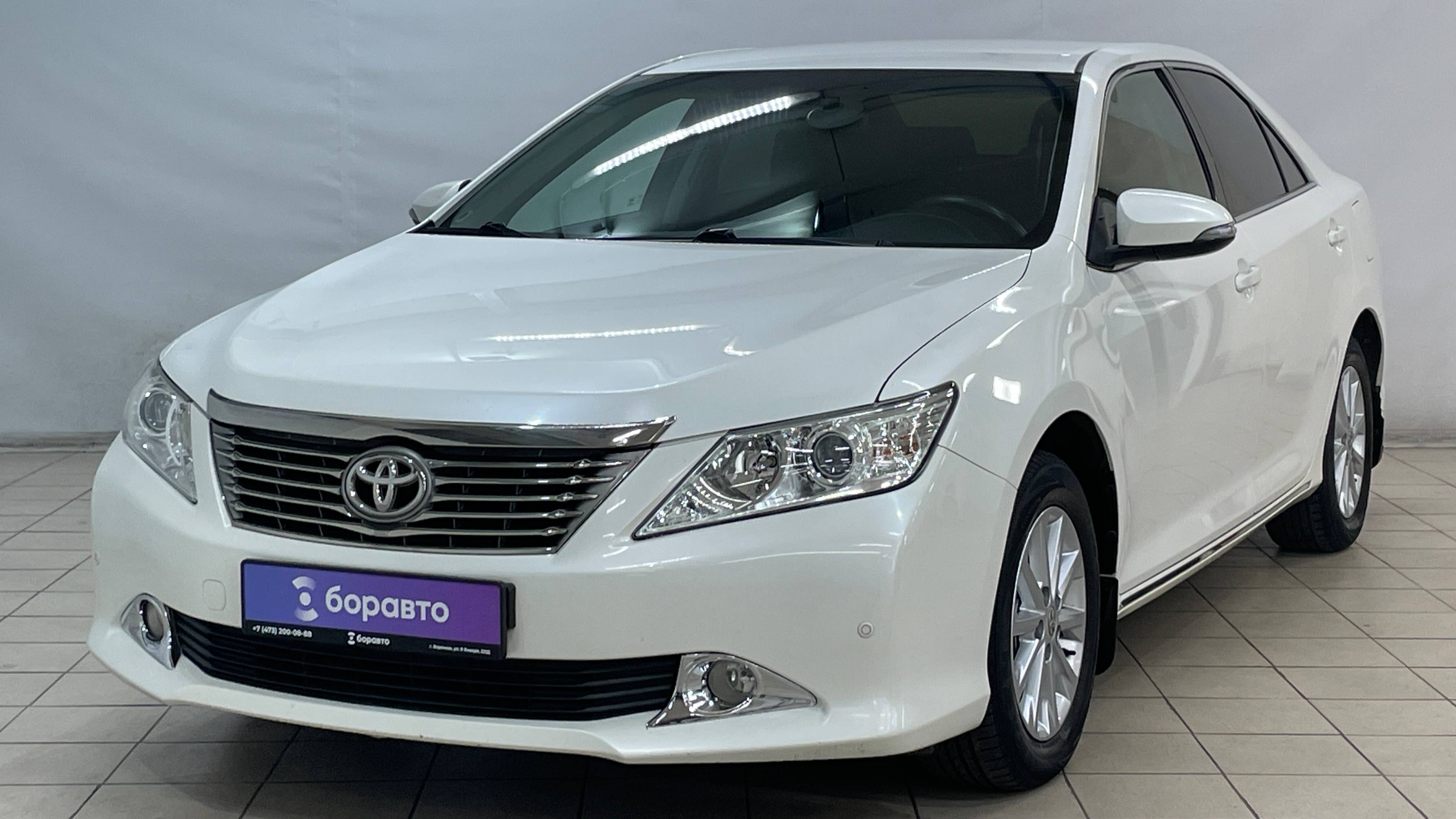 TOYOTA CAMRY