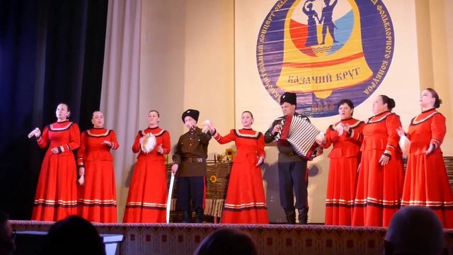 Народный Казанский казачий хор  ДК станицы Казанской Верхнедонской район