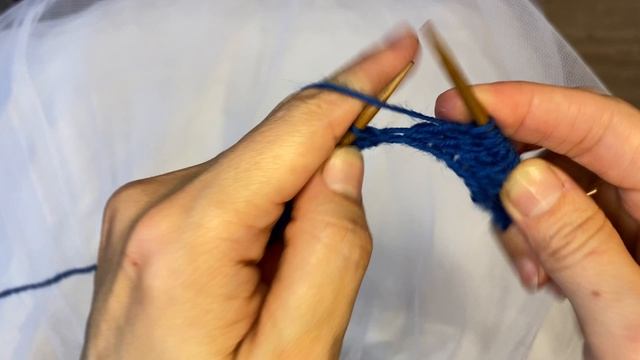 Простой узор спицами