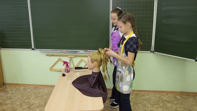 Чемпионат МАСТЕРЯТА. Компетенция Парикмахерское искусство. 4