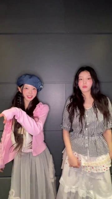 MOKA And WONHEE 🩷🖤