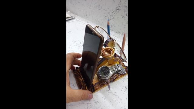 подставка под телефон