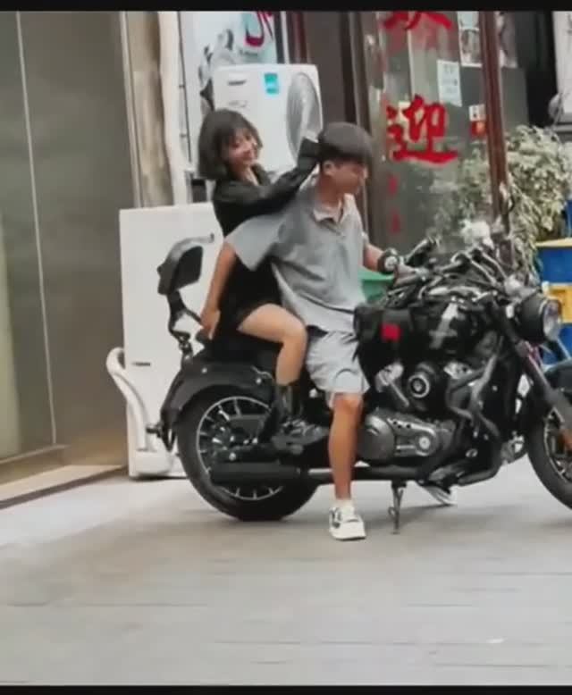 Жизнь несправедлива