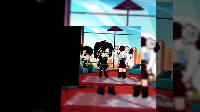 •^•