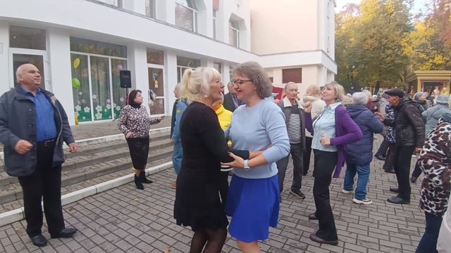 Желаю вам...... 11.10.25 Гомель парк Луначарского 🥰💫