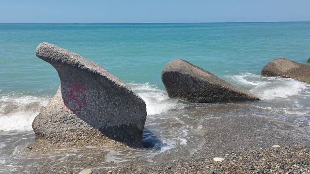 Сочи. Курортный микрорайон Лазаревское. Красивое море