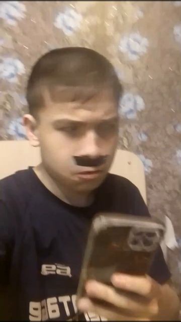 ПОМОГ БАТЕ😂 #shorts