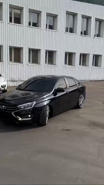 Веста на изоленте. Еще немного - и будет Audi.