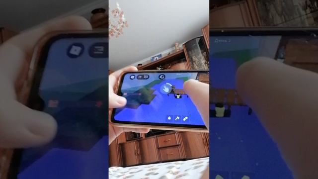 играю в 99 ночей чееек