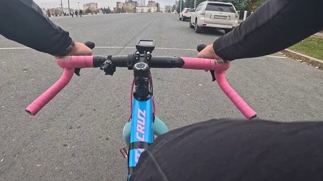 Катнул по городу соблюдая ПДД конечно же. Тестировал gopro