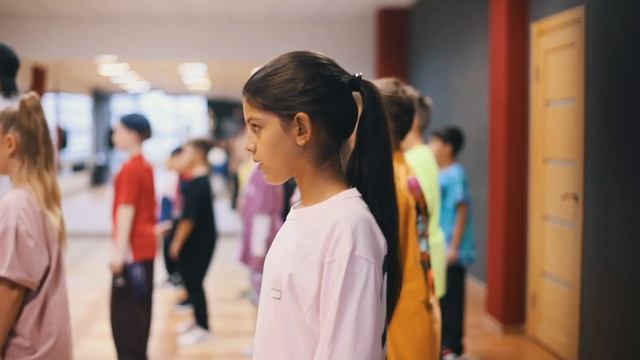 UJEN DANCE COMPANY