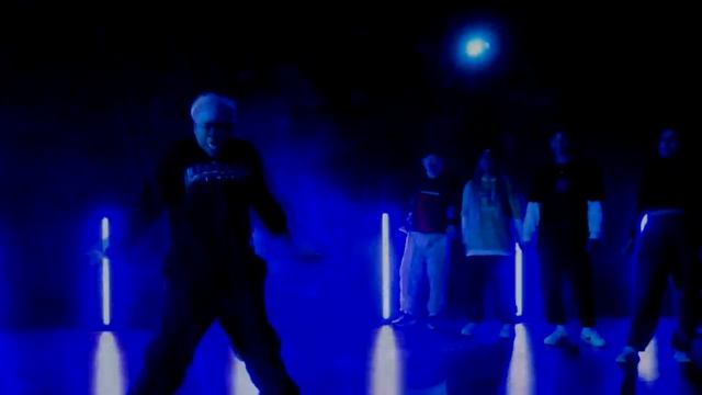 B-Boy Freestyle MAXIMAZER - Everybody Dance