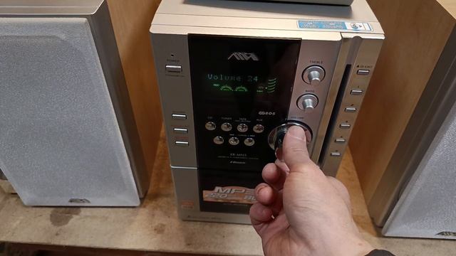 Музыкальный центр Aiwa Xr-mn5