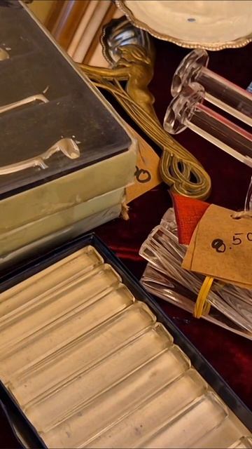 Гуляем по антикварному маркету в особняке 19 века. Полный обзор на канале винтаж антиквариат