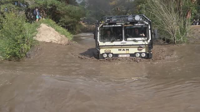 Off-Road. Экстремальное безумие на бездорожье