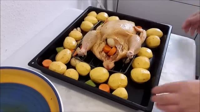 Картошка гармошечкой с курочкой и салатом  Домашняя еда Кухня Рецепты