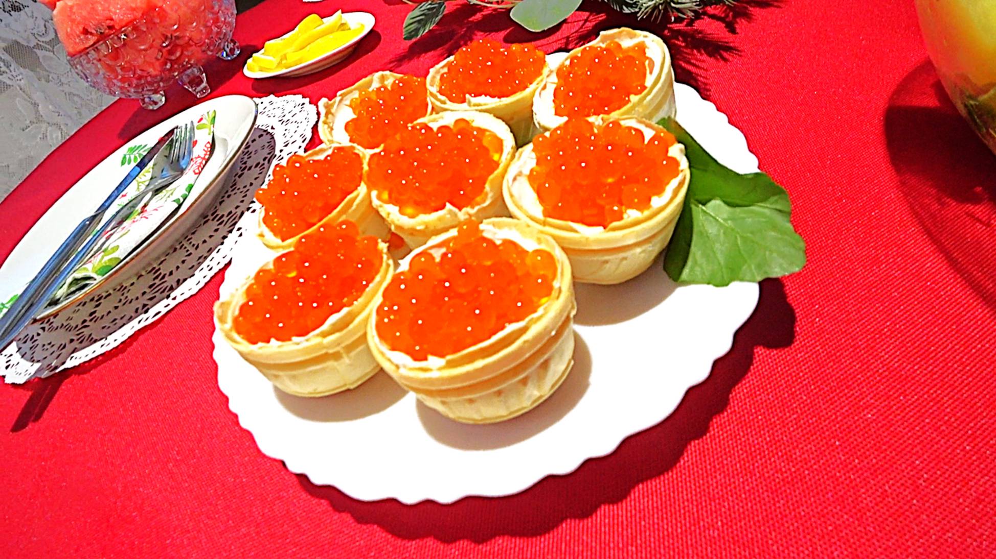 972 серия ШИКАРНЫЙ НОВОГОДНИЙ СТОЛ ЗА 5 МИНУТ. ЧУДО СКАТЕРТЬ. САМЫЙ ВКУСНЫЙ СТОЛ.