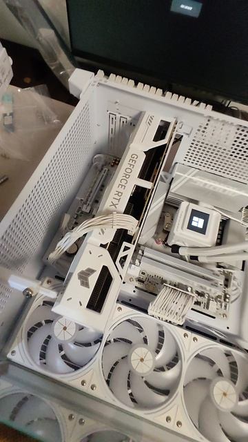 брак кнопки перезагрузки  ошибка CPU.