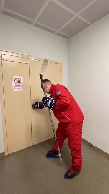 Завтра приходи) Набор в секцию #хоккей с 4 до 14 летhcufa.ru T/m/w: +7 917 808 97 28